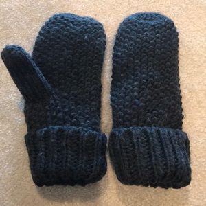 Grey Mittens